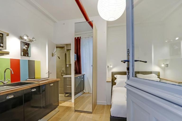 A Sweet Studio In Montparnasse - Boulevard Du Montparnasse 파리 외부 사진