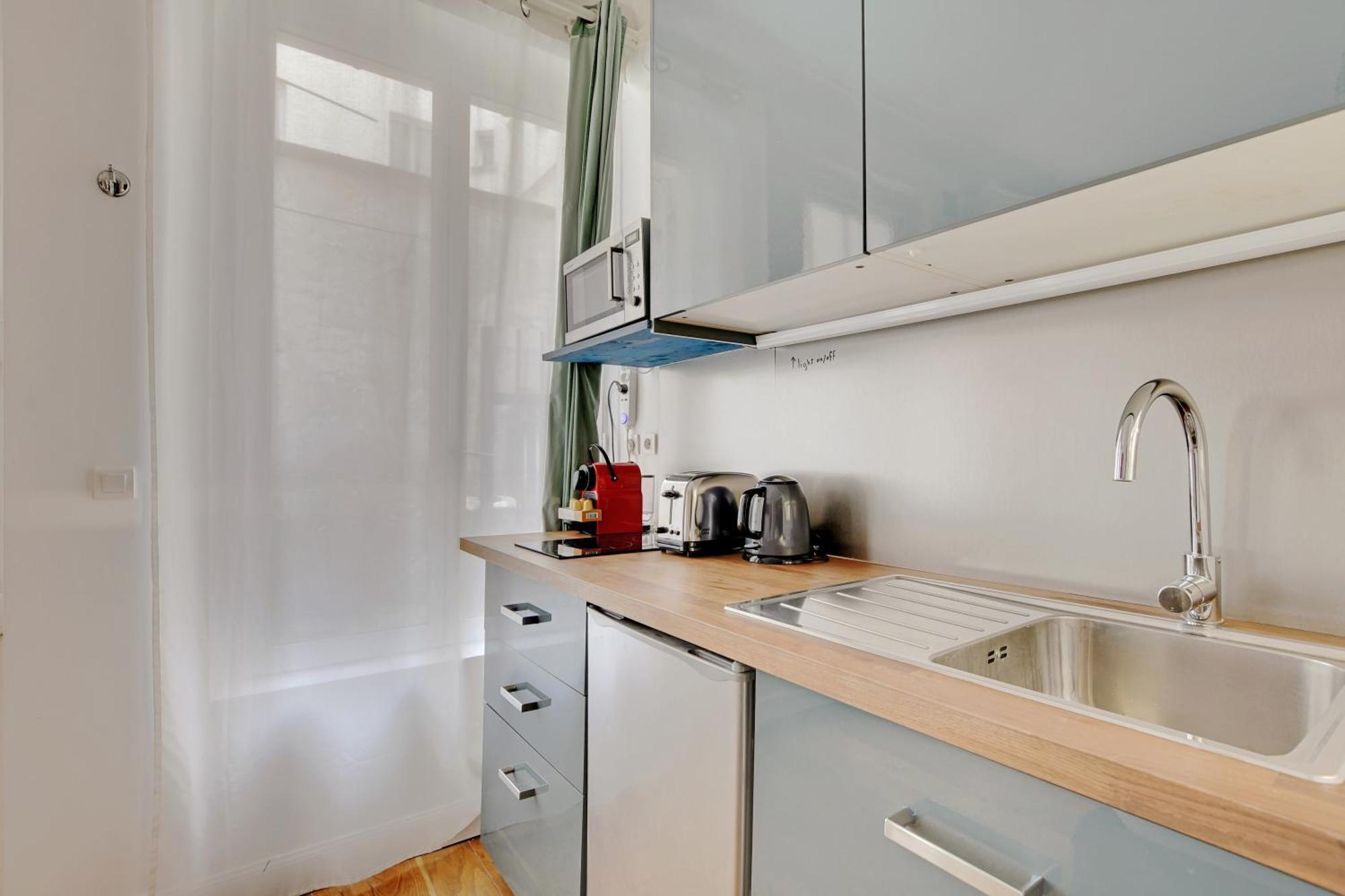 A Sweet Studio In Montparnasse - Boulevard Du Montparnasse 파리 외부 사진